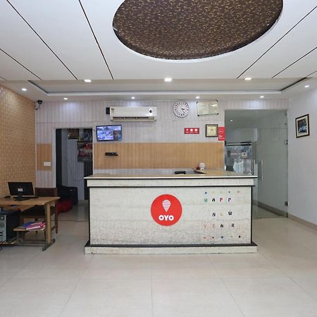 Hotel O Kanha Continental Agra  Εξωτερικό φωτογραφία