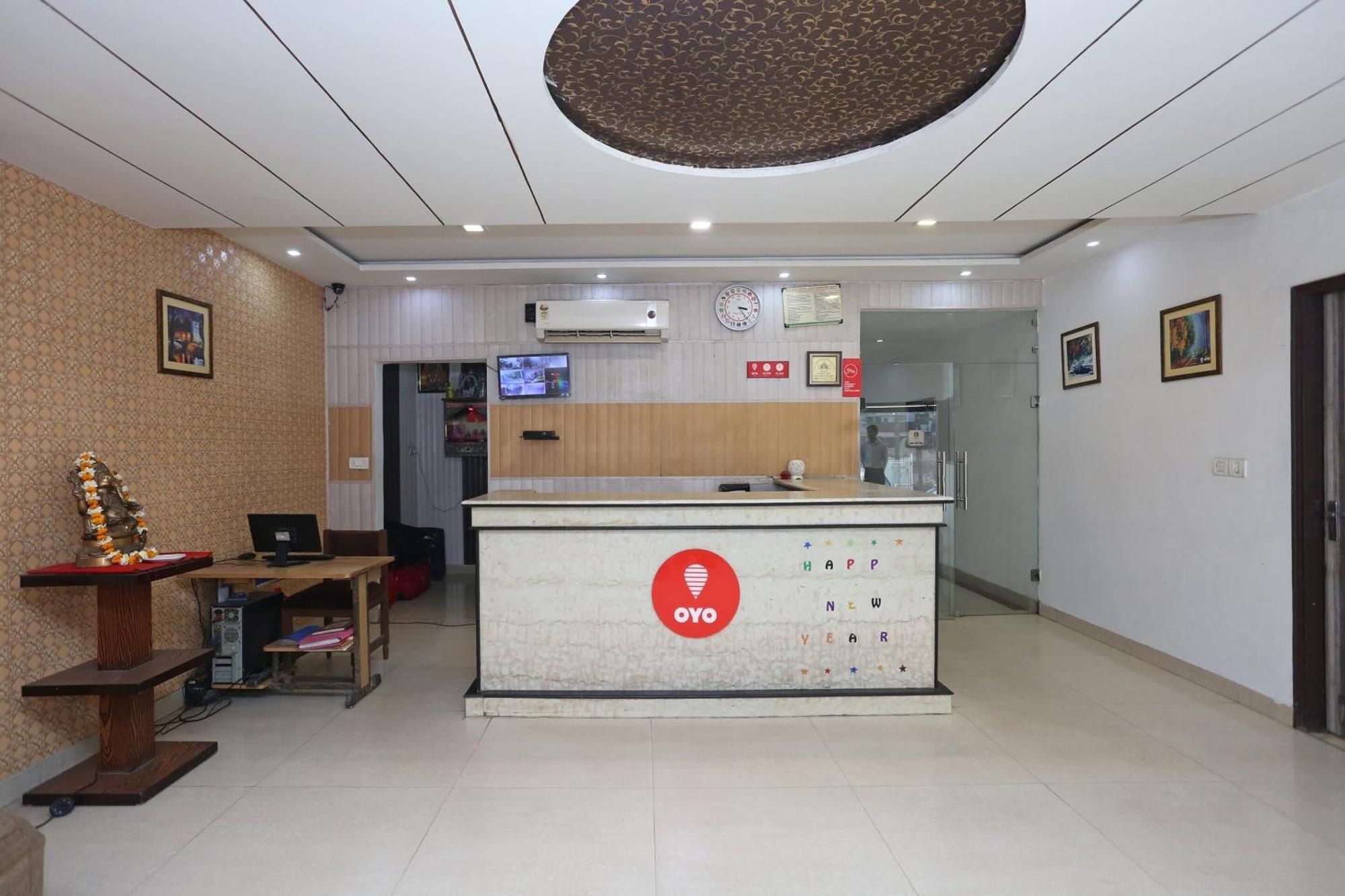 Hotel O Kanha Continental Agra  Εξωτερικό φωτογραφία